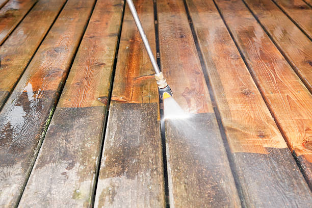 Best Residential Pressure Washing Services  in Parsons, KS
